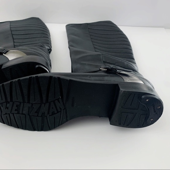 Stuart Weitzman Pointed Toe Flat Boots - Raceway Quilt Back - Picture 4 of 13